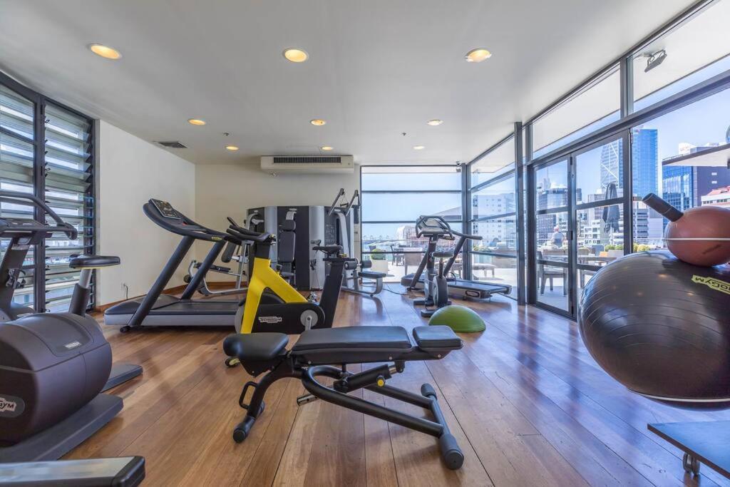 Heritage Haven By Viaduct Cbd - Pool Gym Tennis Оукланд Екстериор снимка