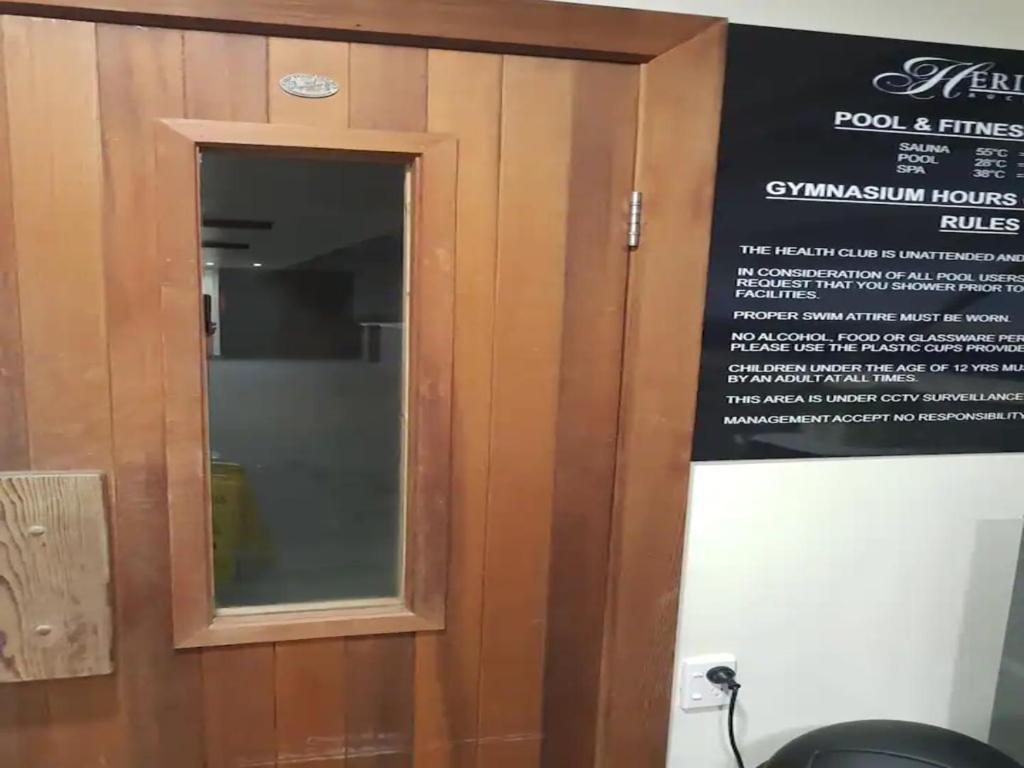 Heritage Haven By Viaduct Cbd - Pool Gym Tennis Оукланд Екстериор снимка